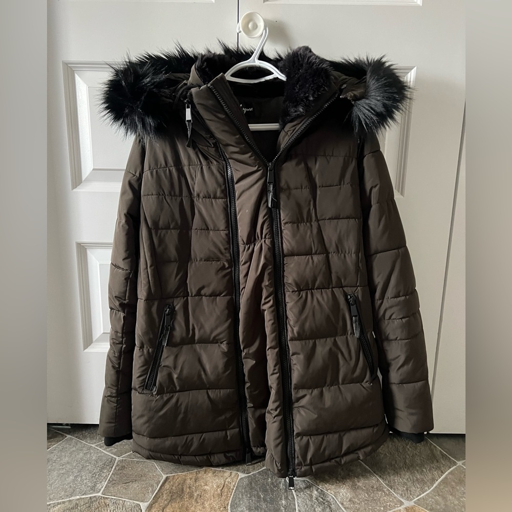 Thyme Maternity winter jacket. XS (would fit a small).